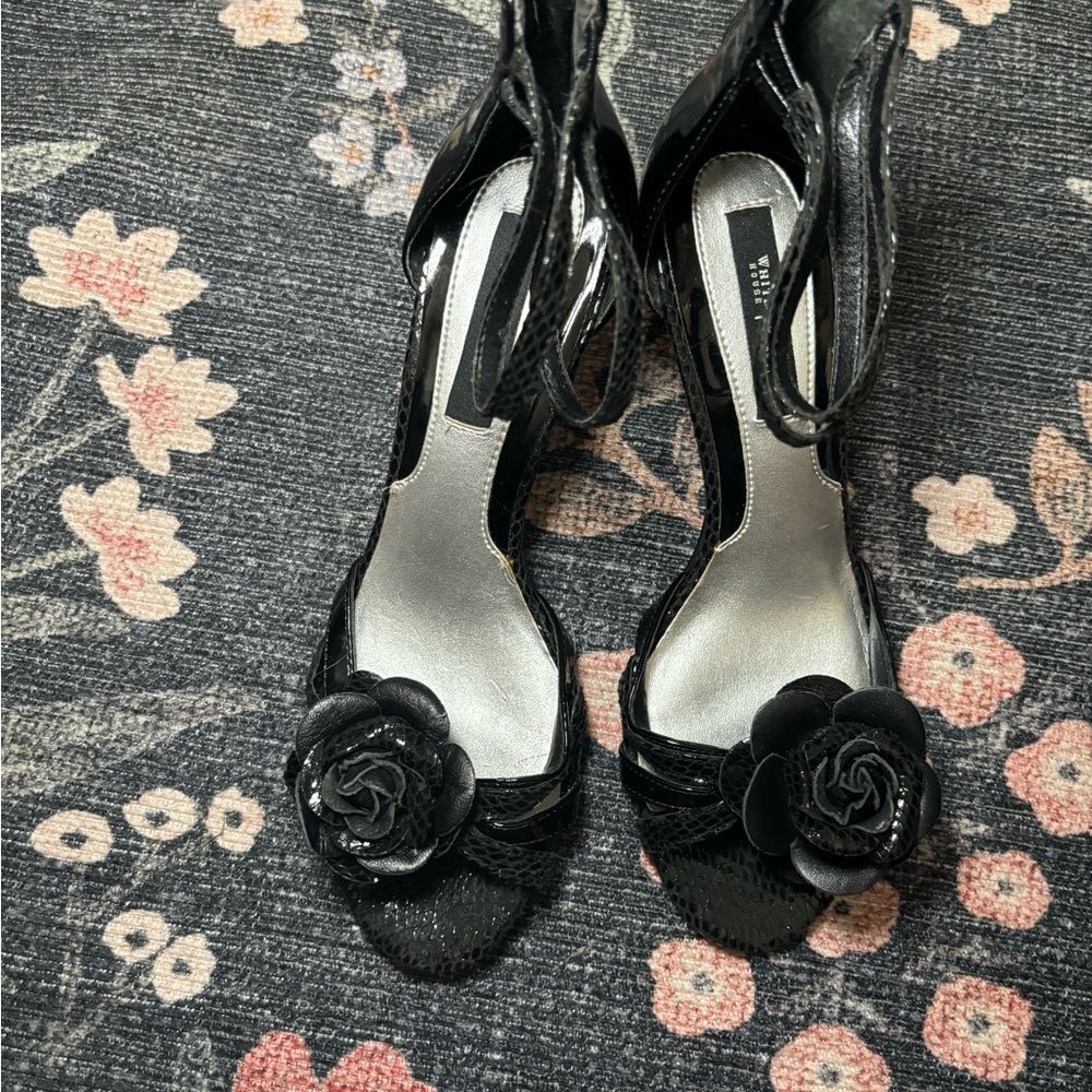 White House Black Market Black Heels with Floral Accent
